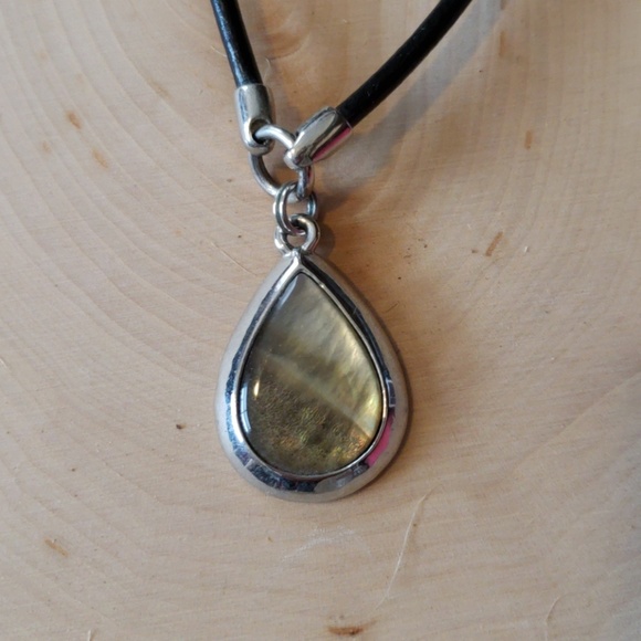 Lia Sophia reversible necklace - Picture 4 of 4